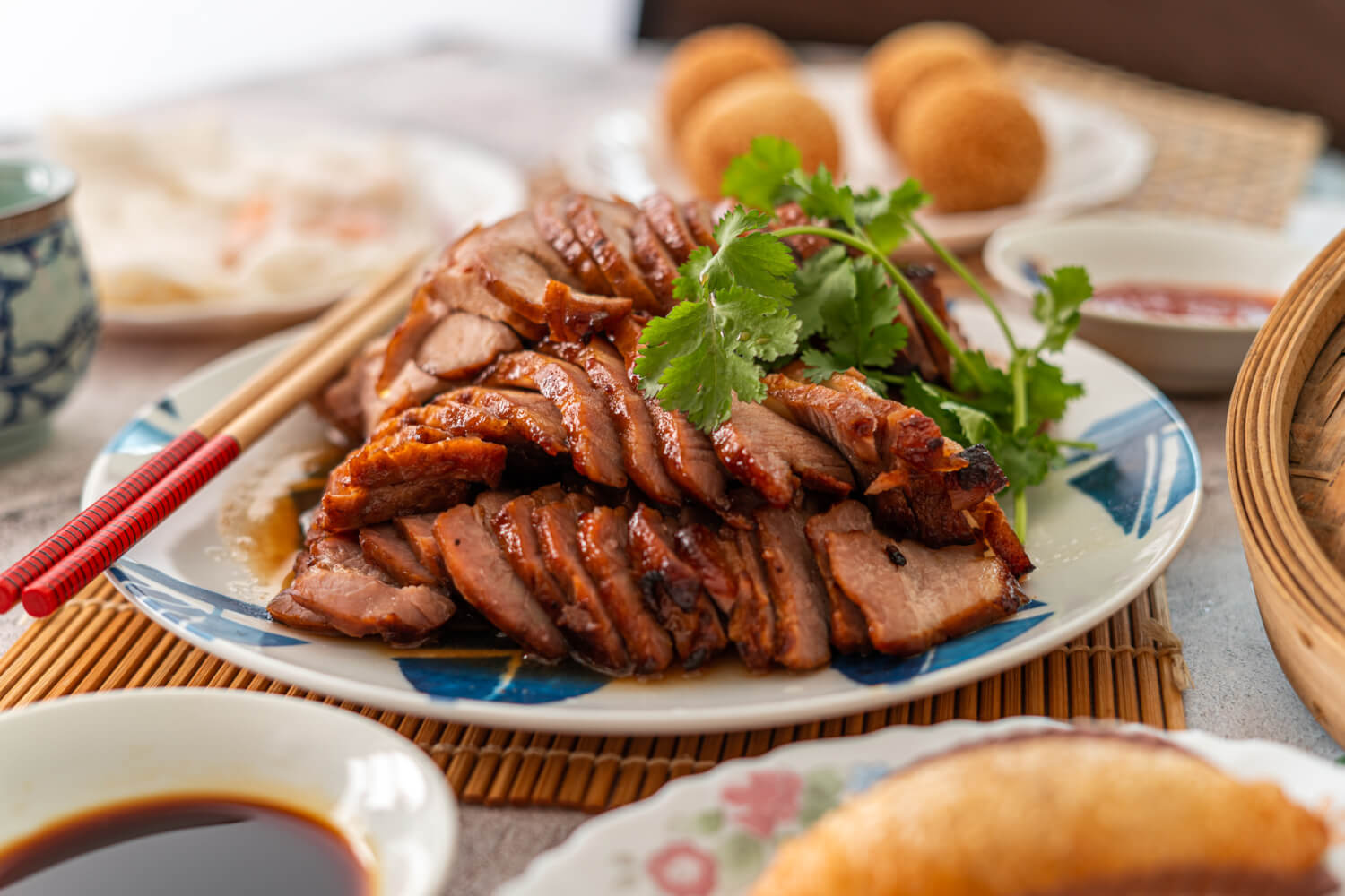 What to Serve with Bao (Buns) 30 Tasty Fillings & Sides! A Dumpling