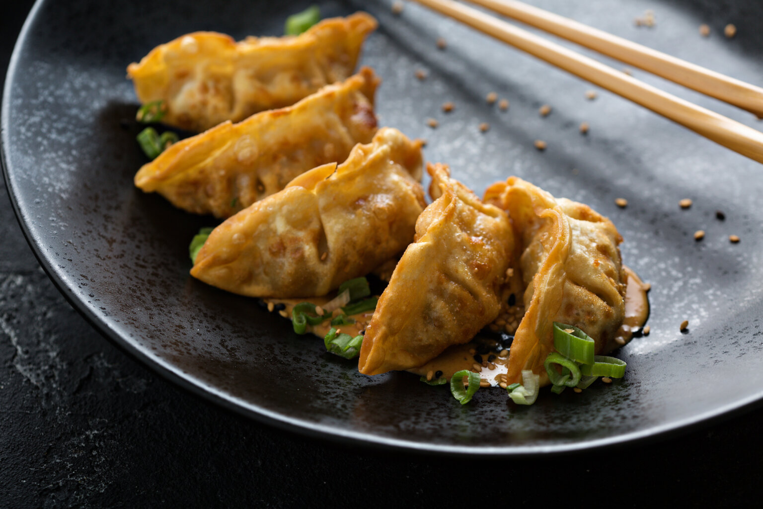 6 Easy and Delicious Ways to Cook Frozen Dumplings (Step by Step!) A