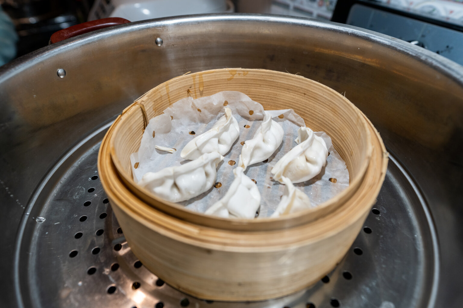 6 Easy and Delicious Ways to Cook Frozen Dumplings (Step by Step!) - A